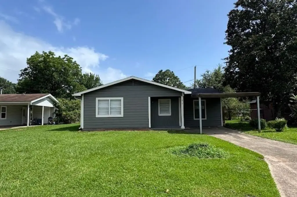 1819 Lincoln Dr, Orange, TX 77630 - #1