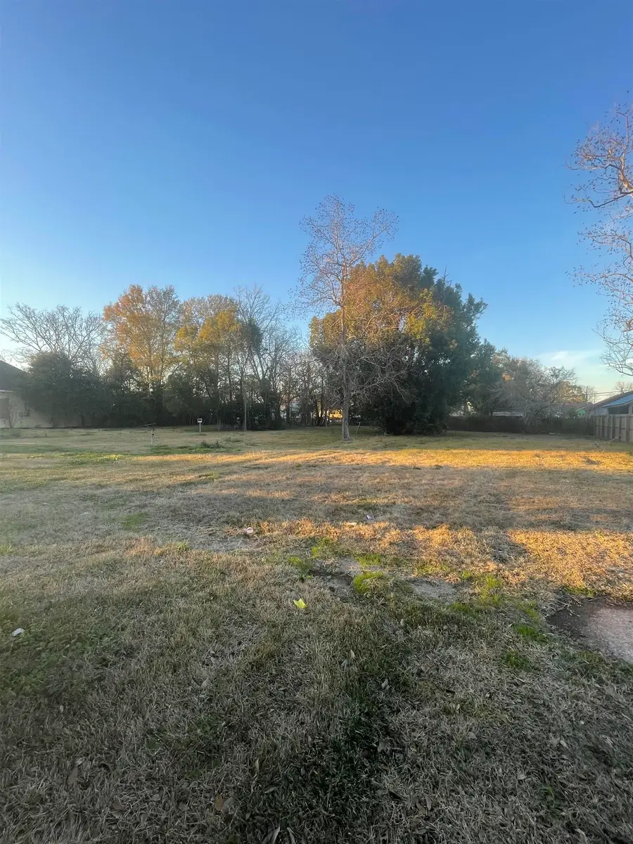 940 Church Street, Beaumont, TX 77705 - #2