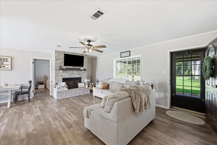 1084 County Road 3133, Buna, TX 77612 - #3