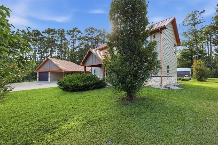 151 Black Oak Ln, Brookeland, TX 75931 - #3