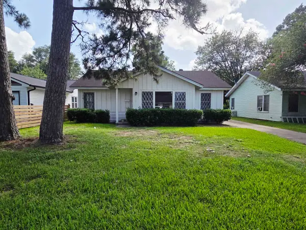5590 Winfree, Beaumont, TX 77705