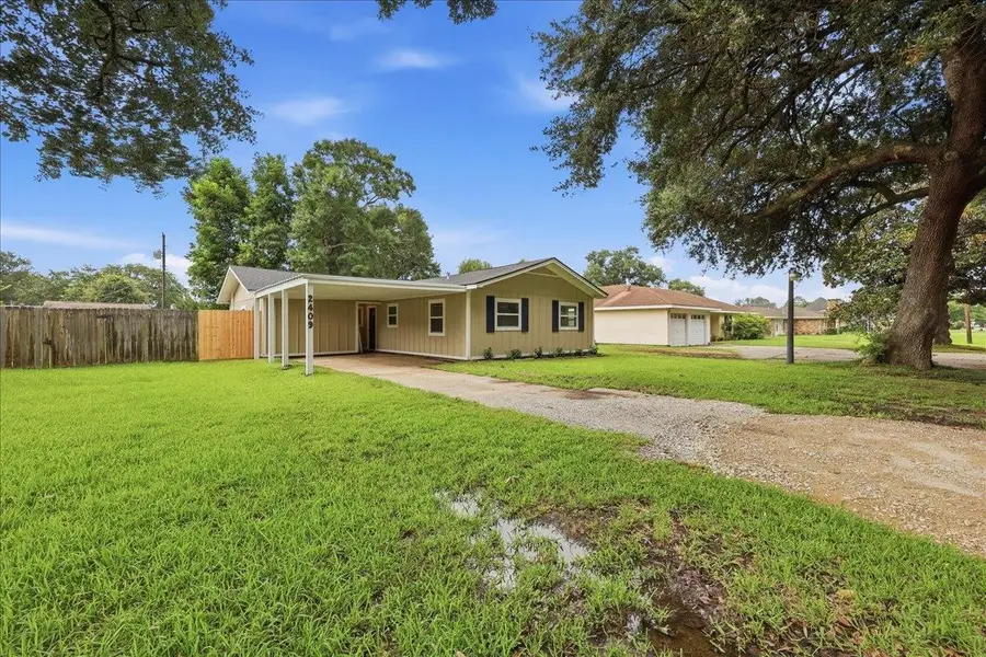 2409 GRAND BLVD., Port Neches, TX 77651 - #2