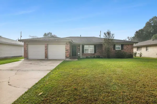 1907 W Kirby Ave, Orange, TX 77630