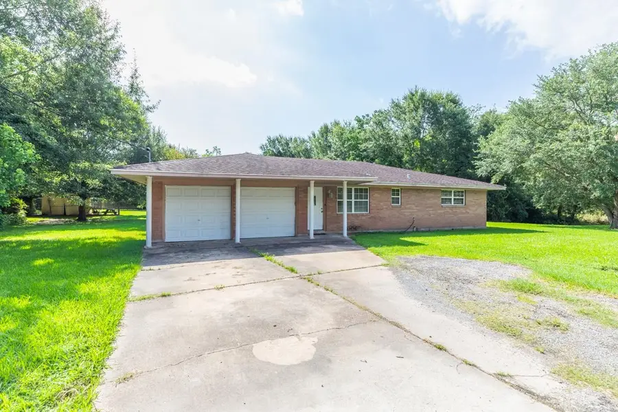 515 Gum, Bridge City, TX 77611 - #2