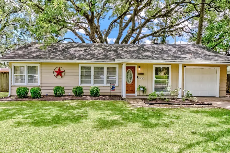 5995 Callaway Dr, Beaumont, TX 77706 - #2