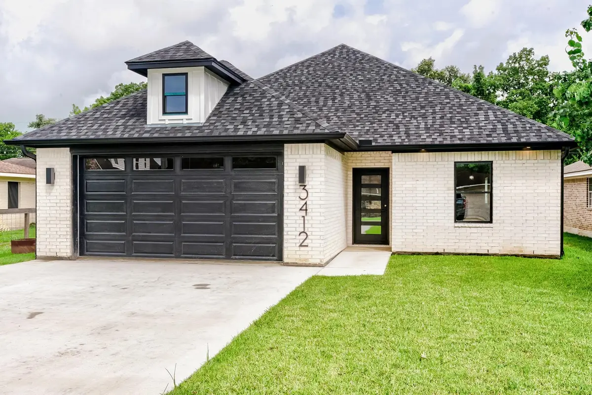 3412 Avenue E, Nederland, TX 77627 - #1
