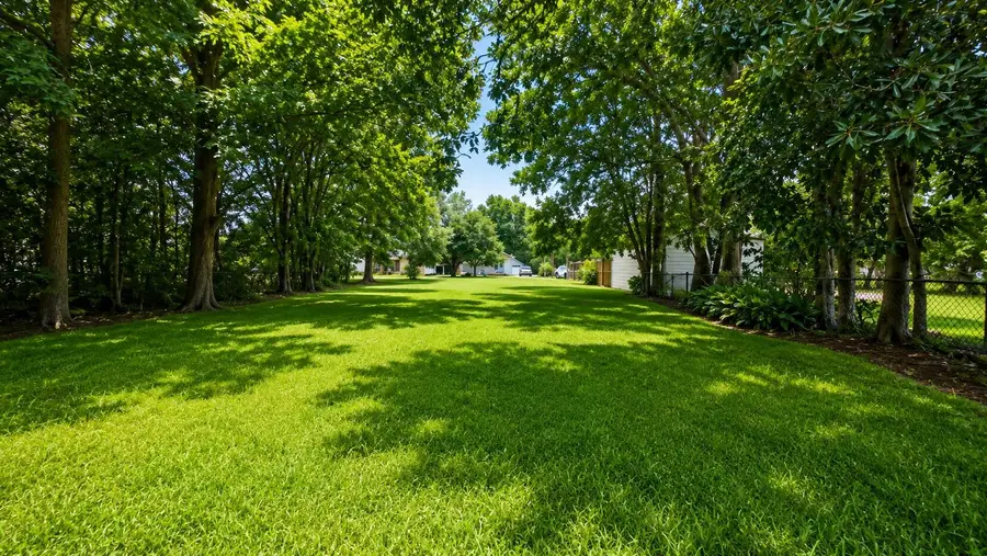 2047 10th Ave, Port Arthur, TX 77642 - #3
