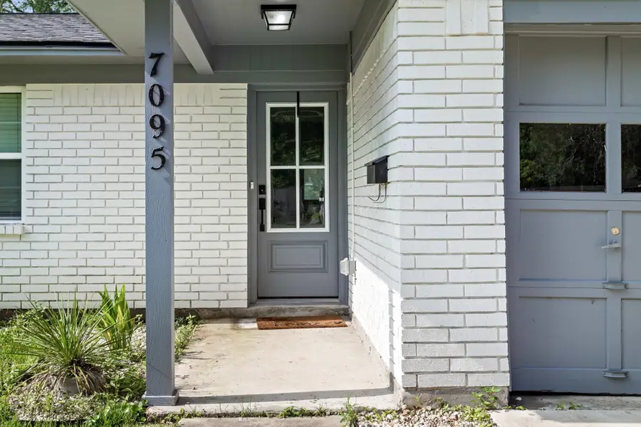 7095 Scotts Dr., Beaumont, TX 77708 - #2