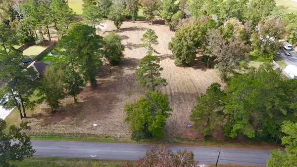 000 Ryan Rd, Sour Lake, TX 77659