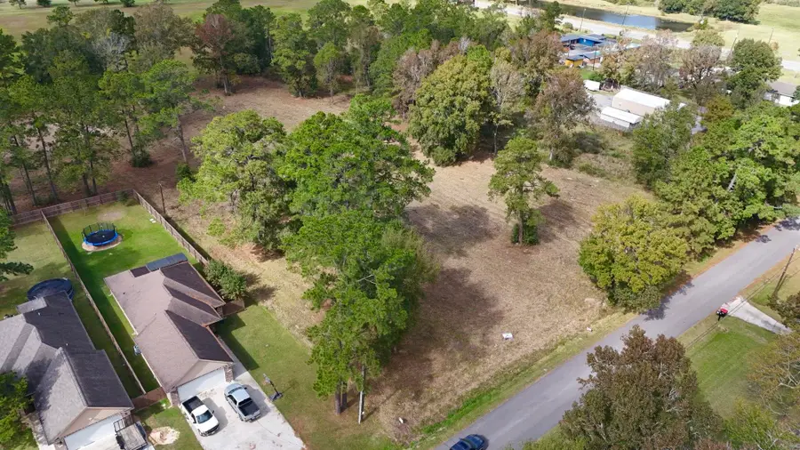 000 Ryan Rd, Sour Lake, TX 77659 - #2