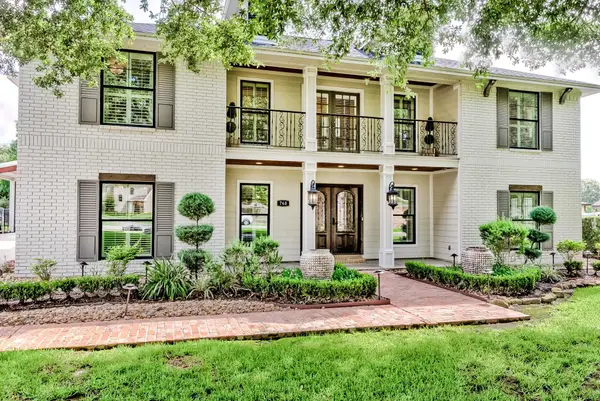 760 Baker Ave., Port Neches, TX 77651