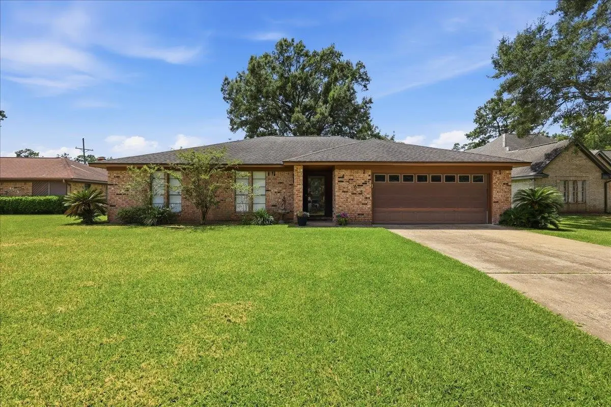 4565 Brook Hollow, Vidor, TX 77662 - #1