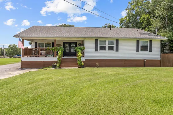 9633 Gilbert RD, Beaumont, TX 77705