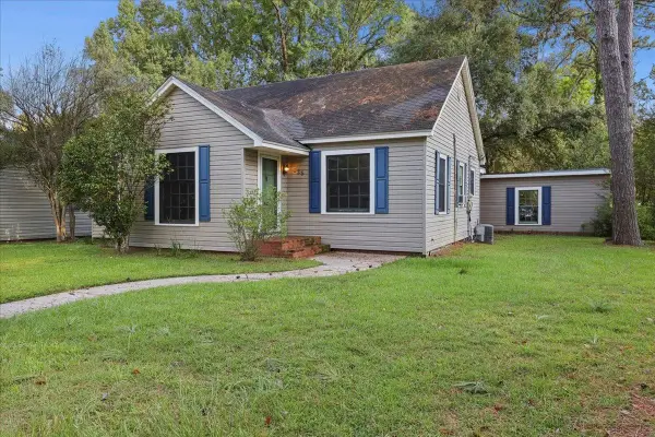 625 Hooks, Beaumont, TX 77706