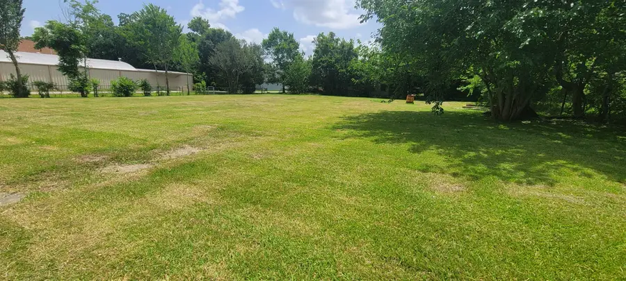 120 & 140 E Chapin St, Beaumont, TX 77705 - #3