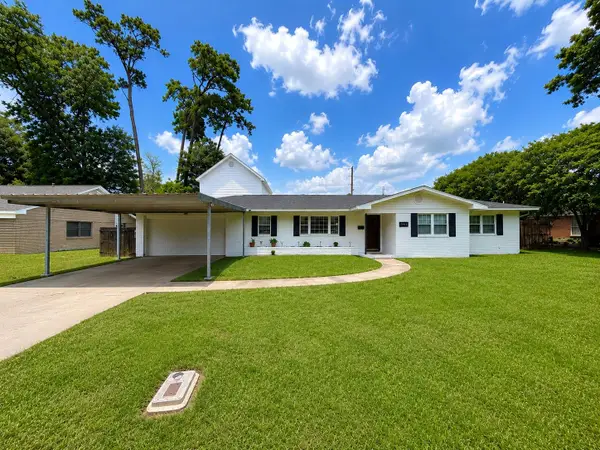 3440 Evalon, Beaumont, TX 77706