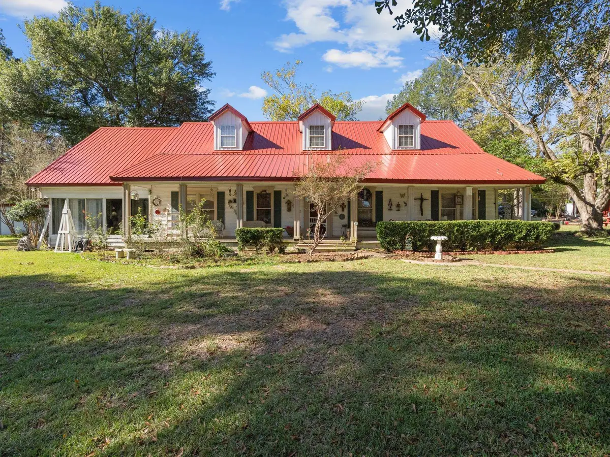 2641 N Highway 69, Doucette, TX 75942 - #1