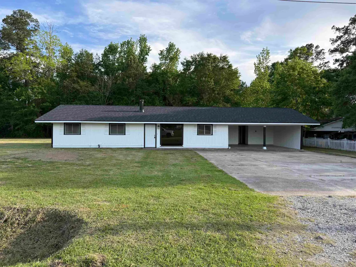 245 W Avenue P, Silsbee, TX 77656 - #1