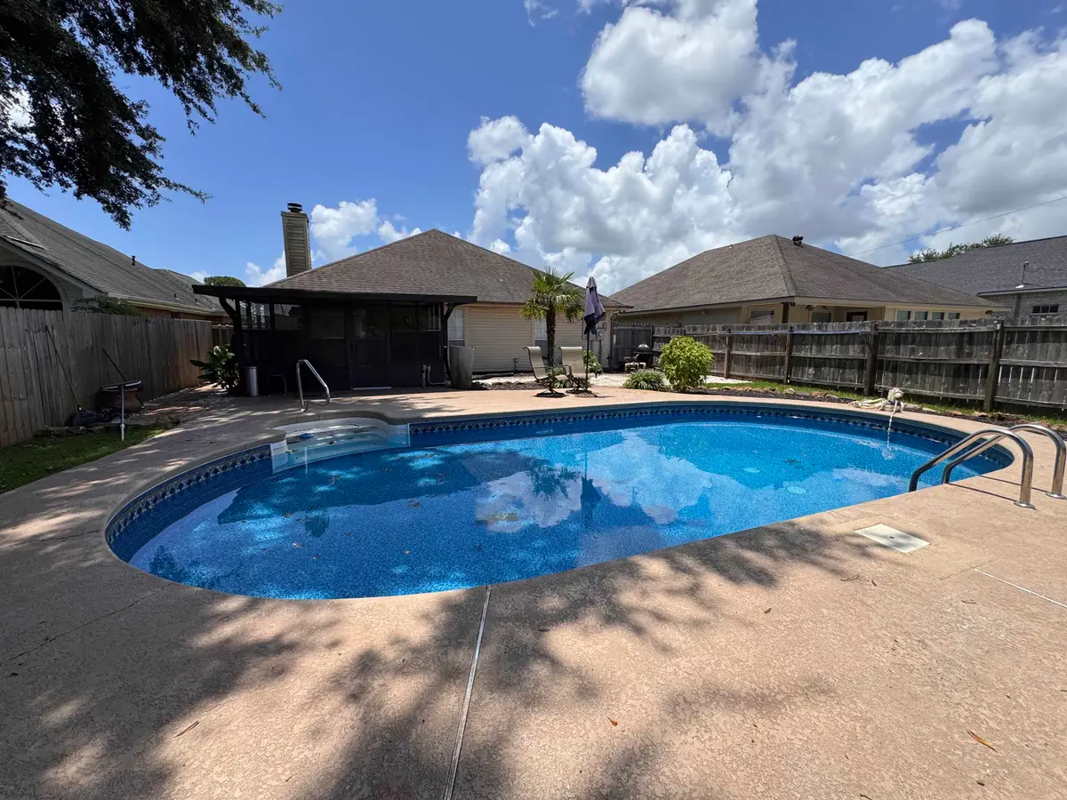 211 S 5  st, Nederland, TX 77627 - #1
