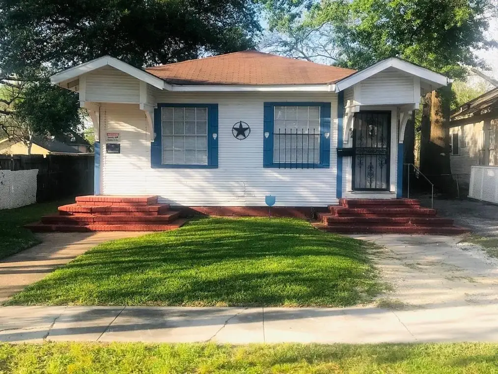 616 Elgie St, Beaumont, TX 77705 - #1