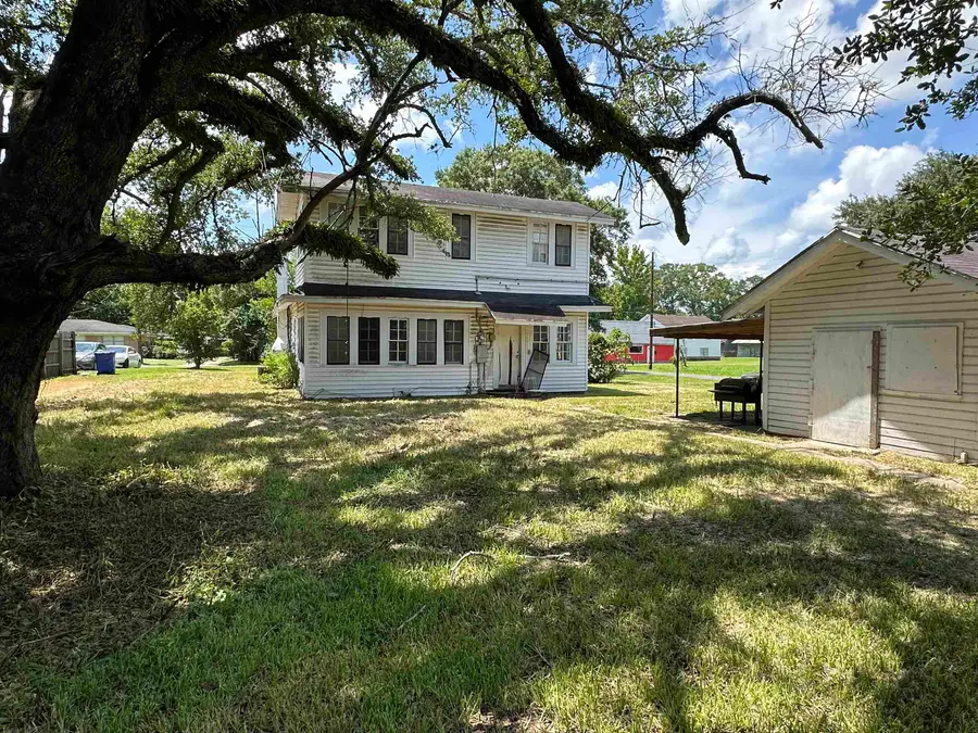 303 S 3rd, Silsbee, TX 77656 - #3