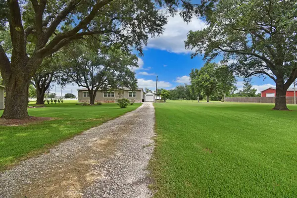 1320 Linzay St., Beaumont, TX 77713