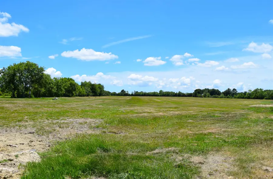 13595 Coon Rd, Winnie, TX 77665 - #2