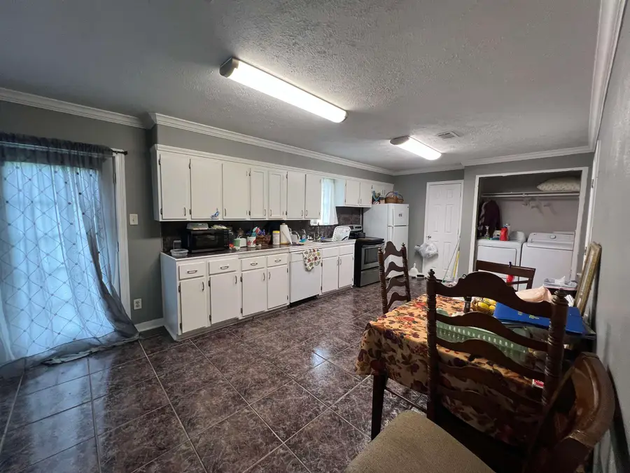 219 Atlanta, Nederland, TX 77627 - #3
