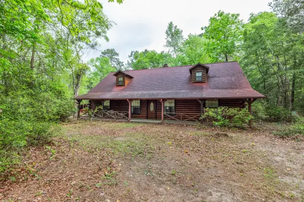 4864 Hob Warren, Sour Lake, TX 77659