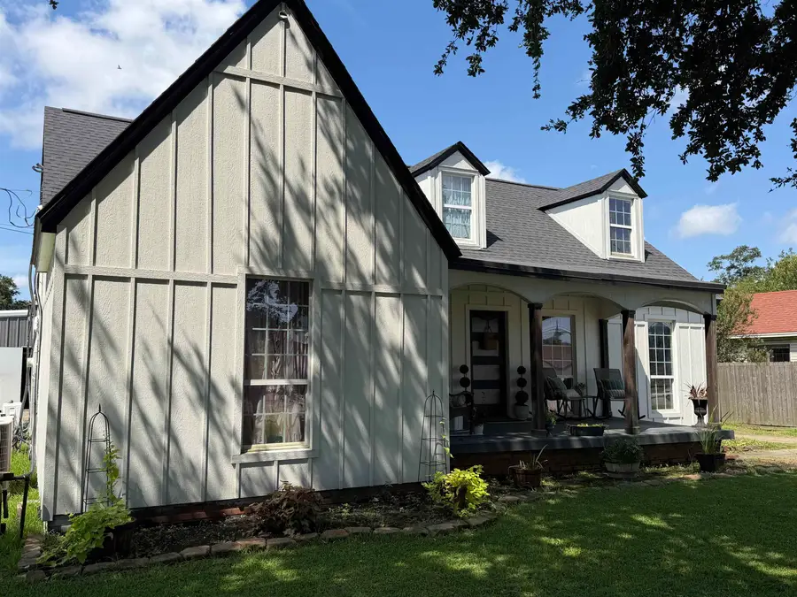 3801 Pure Atlantic Rd, Groves, TX 77619 - #3
