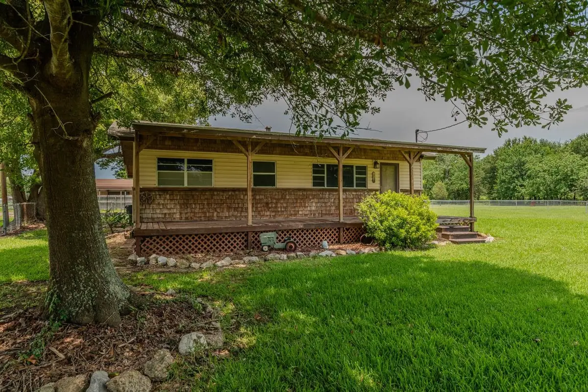 475 Gilmer St., Bridge City, TX 77611 - #1