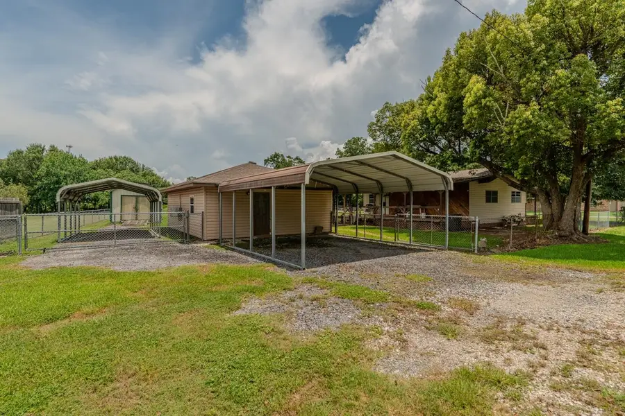 475 Gilmer St., Bridge City, TX 77611 - #3
