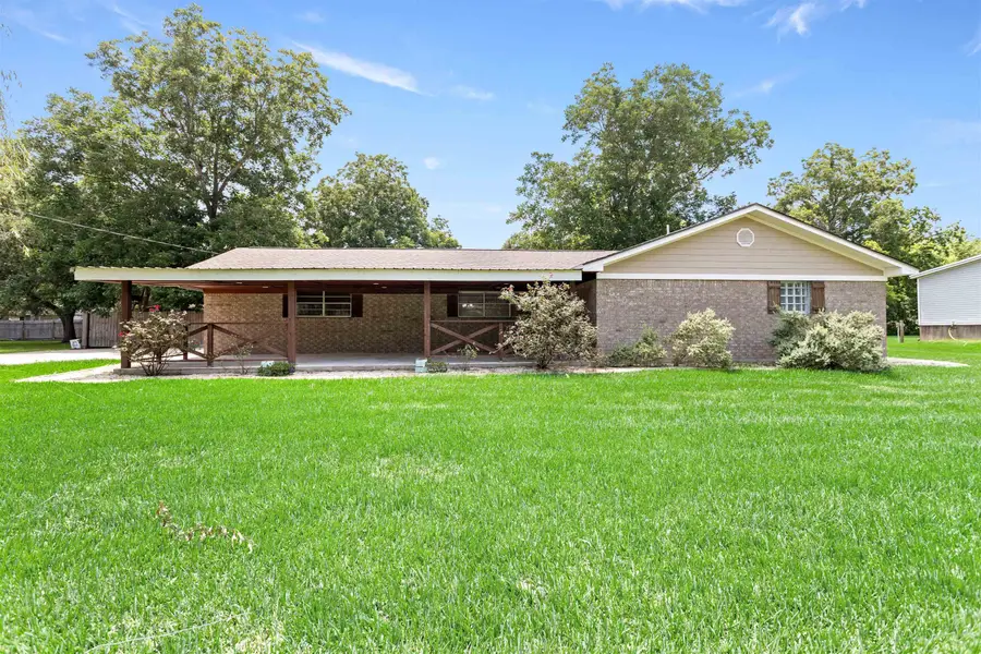 15454 Main St., Hamshire, TX 77662 - #3