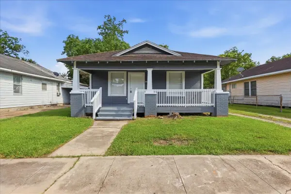 1255 Euclid St, Beaumont, TX 77705