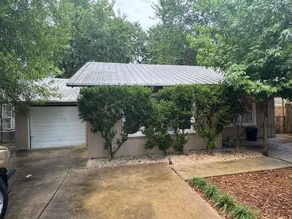 4436 Dallas Ave, Beaumont, TX 77703