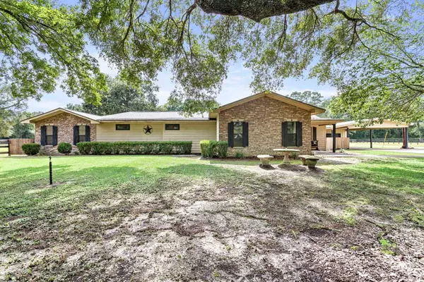 3668 Leatherwood, Kountze, TX 77625-0000