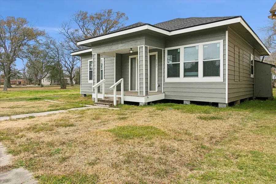 2321 14th Street, Port Arthur, TX 77642 - #2
