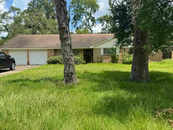 7570 Forest Park, Beaumont, TX 77707