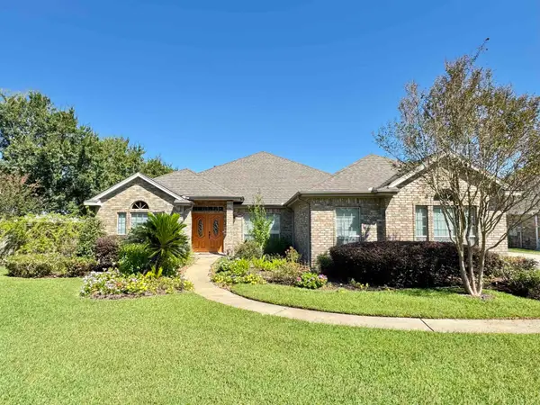 8070 Village, Beaumont, TX 77713
