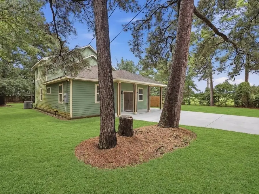 4261 Carlene St, Orange, TX 77630 - #3