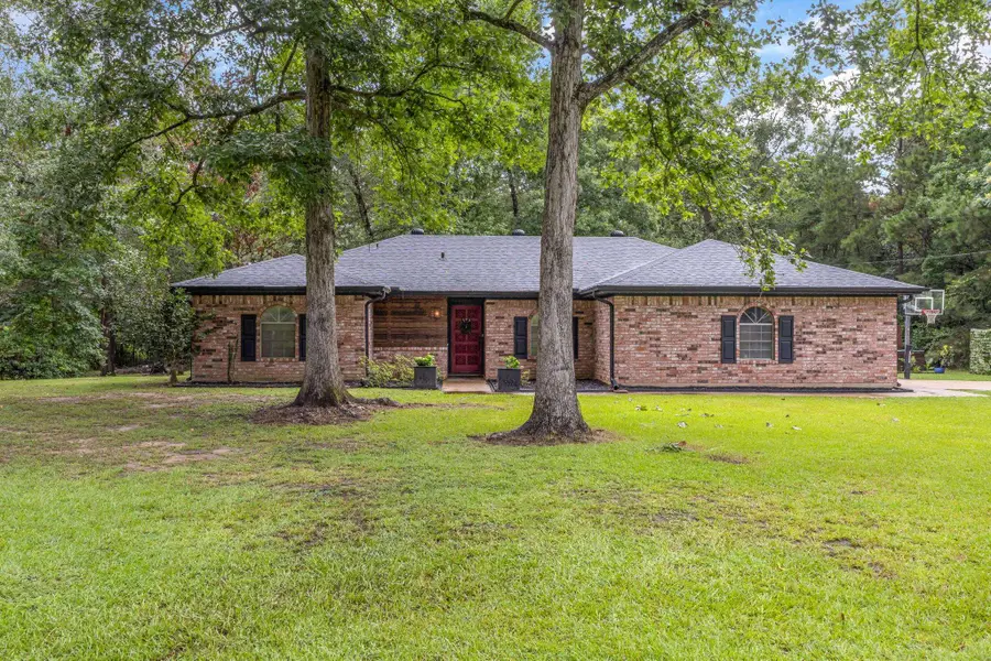 4645 Woodhaven St, Vidor, TX 77662 - #2