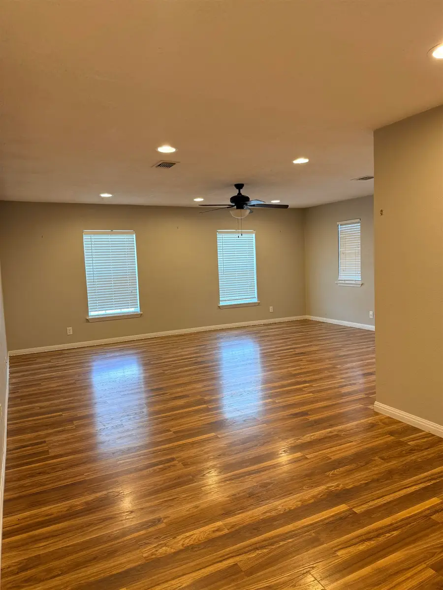 2830 Maple, Groves, TX 77619 - #2