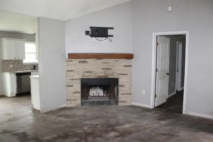 4715 Finch Rd, Orange, TX 77632 - #2