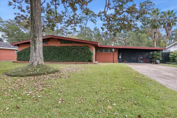 1440 EDSON DR., Beaumont, TX 77706
