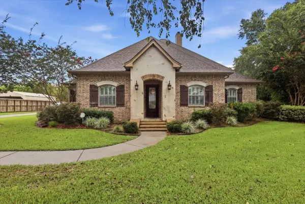 12050 Woodland Drive, Beaumont, TX 77705