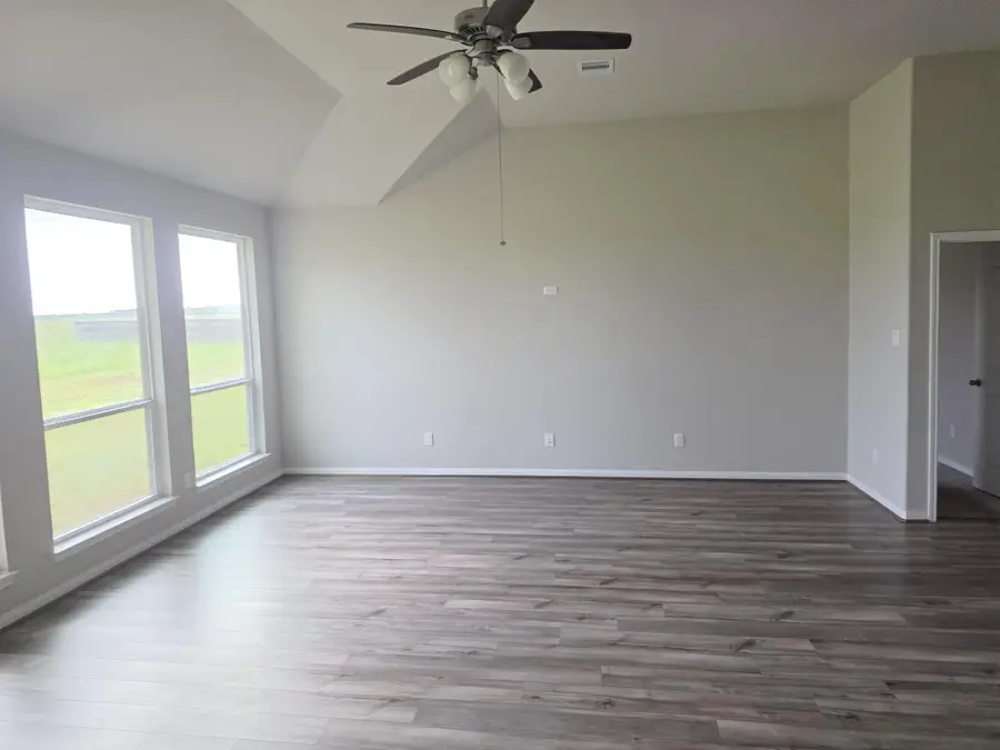 2450 Diamond D Dr, Beaumont, TX 77713 - #2