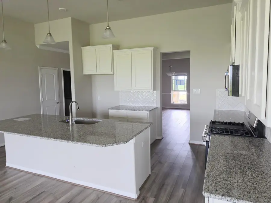 2450 Diamond D Dr, Beaumont, TX 77713 - #3