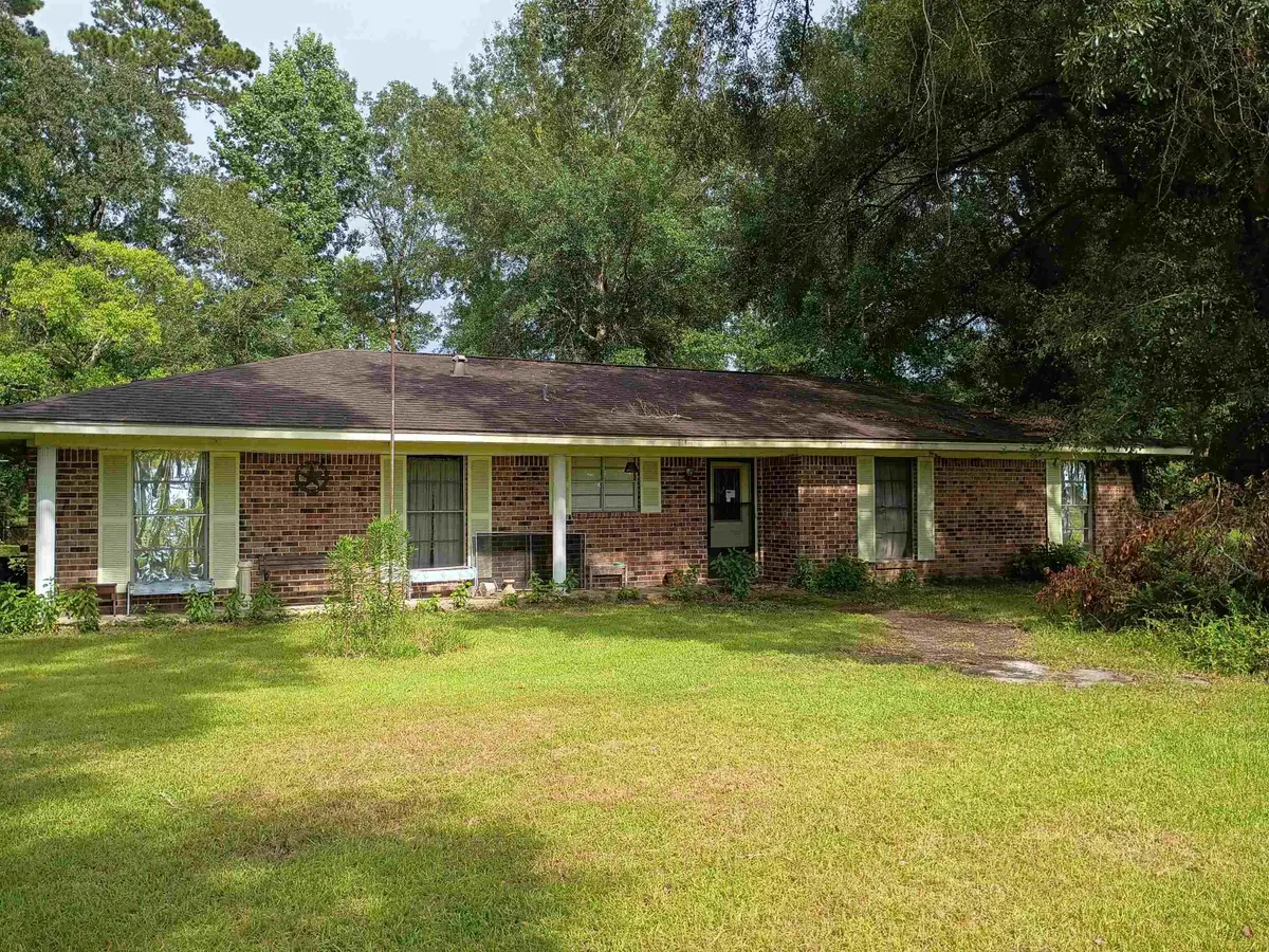 10873 Peck Rd, Lumberton, TX 77657 - #1