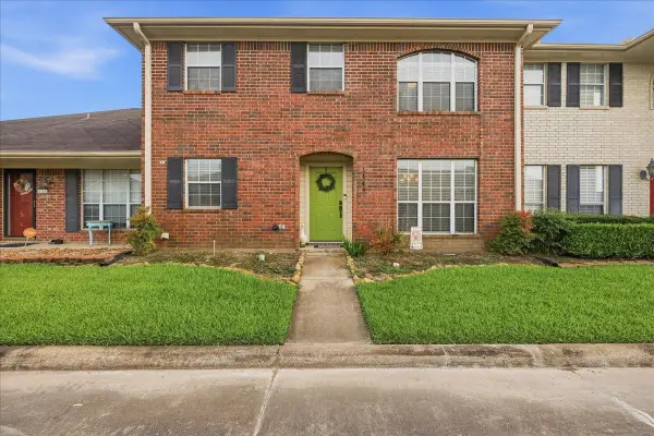 1149 Green Meadow, Beaumont, TX 77706