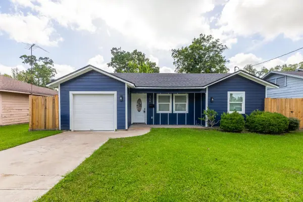 3630 Steelton St, Beaumont, TX 77703